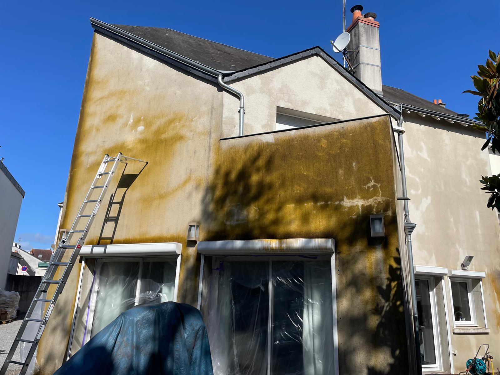 Chantier de nettoyage de façades